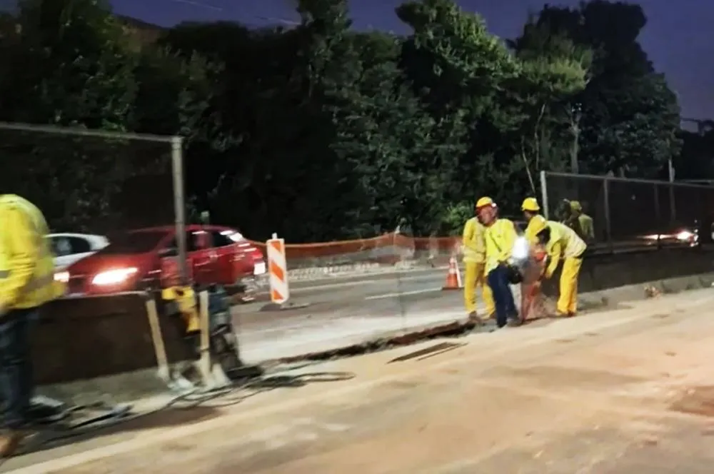 Começaram as obras da municipalização na Av. Aprígio Bezerra, antiga Régis Bittencourt, em Taboão da Serra - Foto: Jornal SP Repórter News