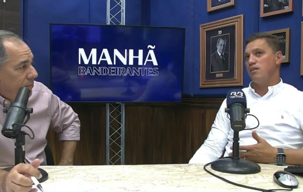 Prefeito de Taboão da Serra, Engenheiro Daniel, é entrevistado pela Rádio Bandeirantes